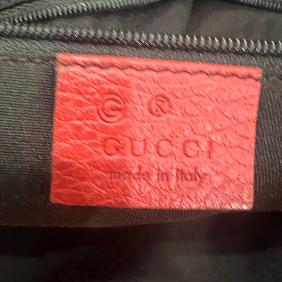 Gucci GG Charm Dome Leather Handbag. - Picture 15 of 16